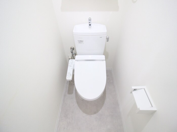 物件内観写真14　(トイレ)