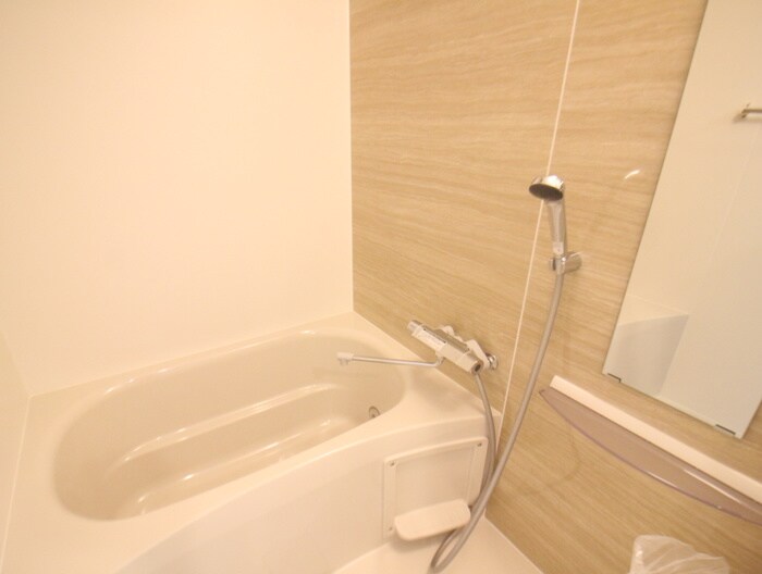 物件内観写真12　(バス／シャワールーム等)
