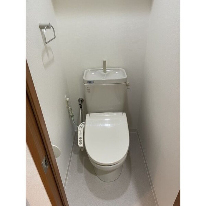 物件内観写真10　(トイレ)