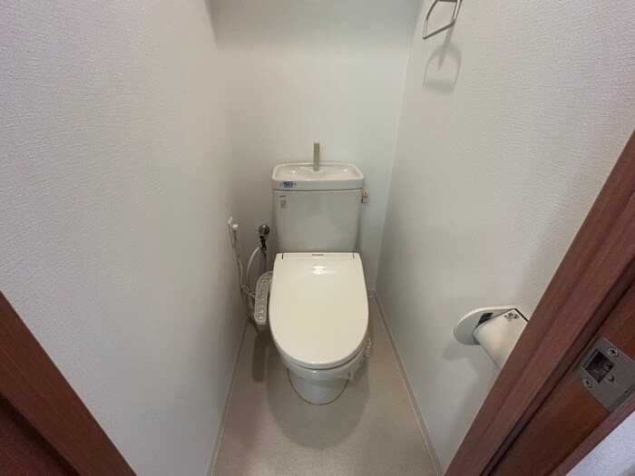 物件内観写真12　(トイレ)