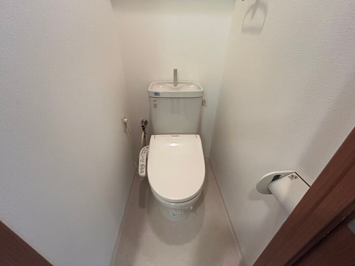 物件内観写真12　(トイレ)