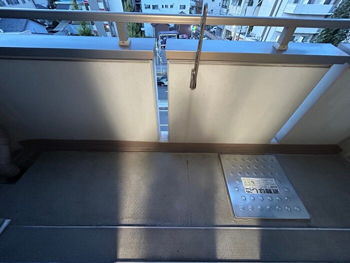 物件内観写真17　(ベランダ・バルコニー)