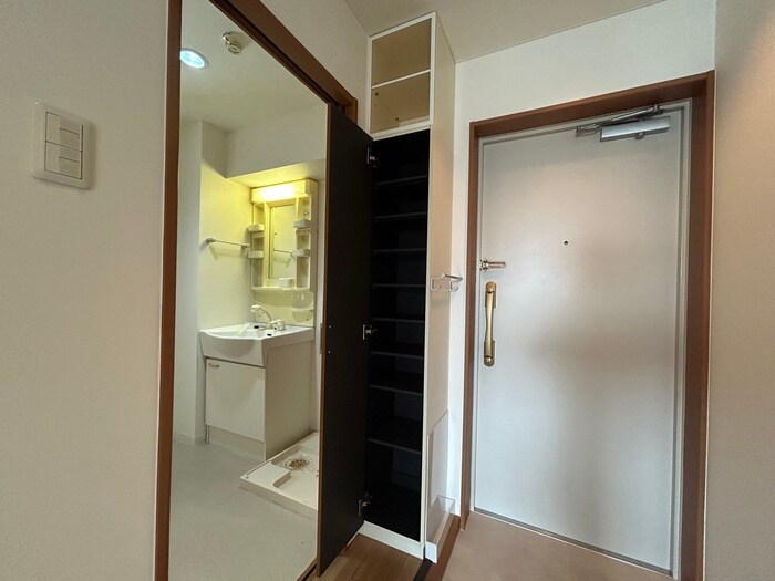 物件内観写真17　(収納)