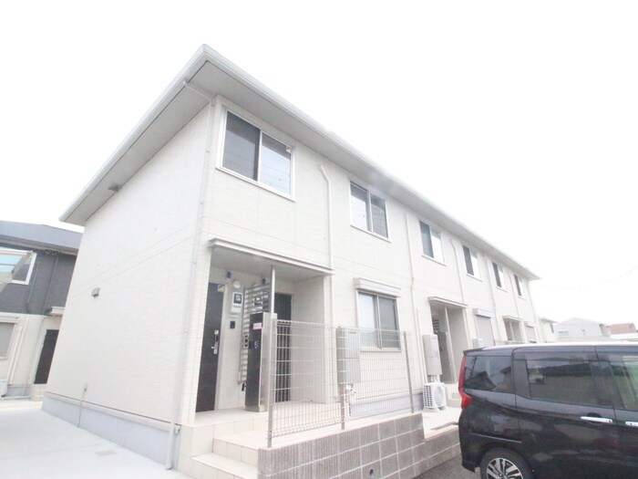 物件外観写真3　(外観写真)