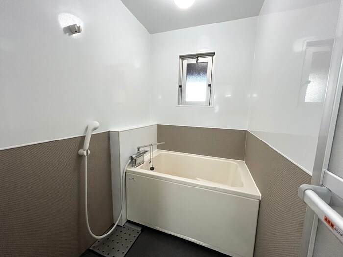 物件内観写真10　(バス／シャワールーム等)