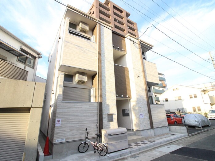 物件外観写真2　(外観写真)