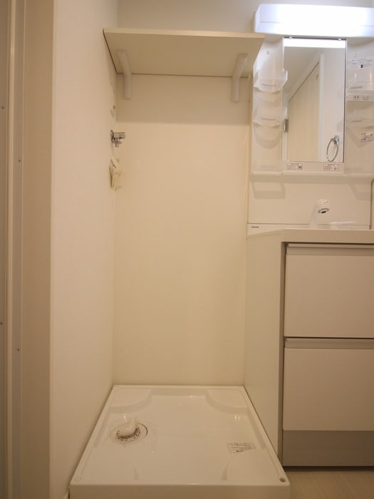 物件内観写真17　(洗濯機置場)
