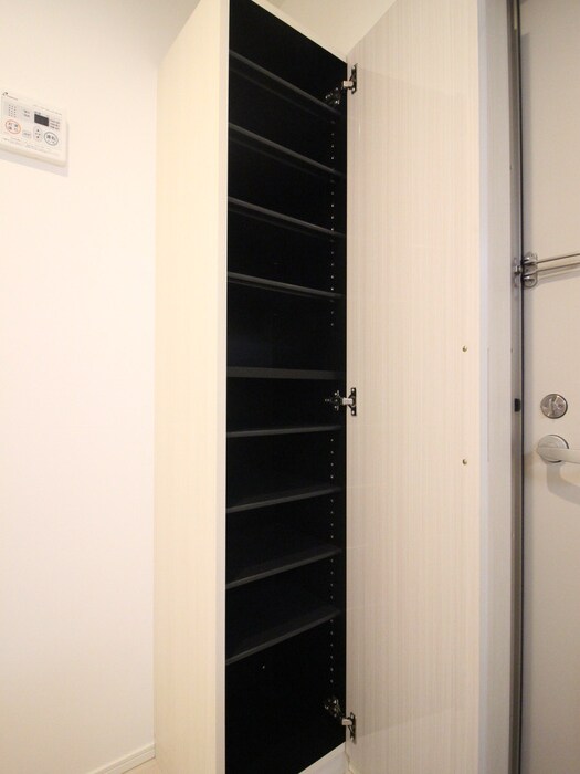 物件内観写真20　(靴箱)