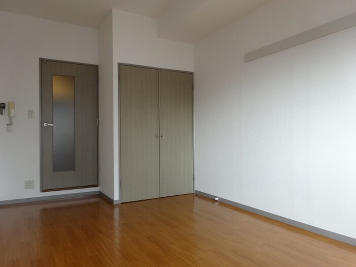 物件内観写真11　(居室)