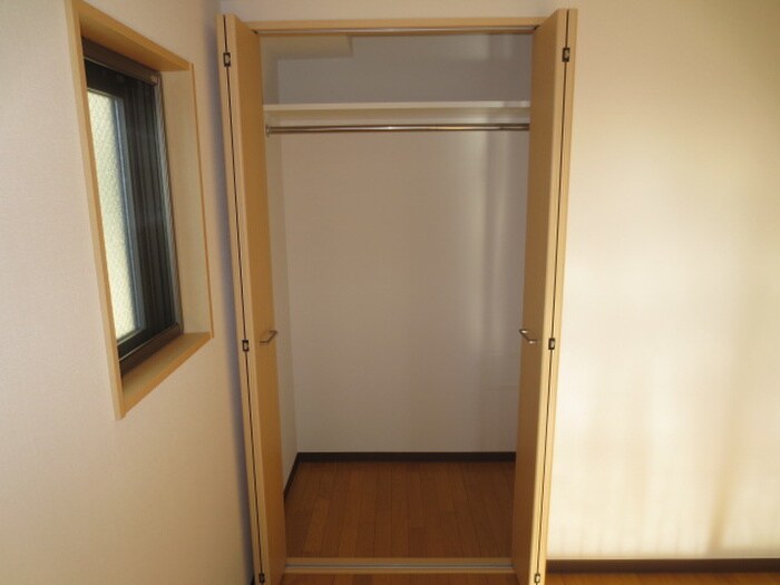 物件内観写真9　(収納)