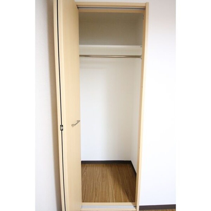 物件内観写真14　(収納)