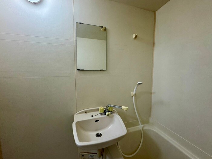 物件内観写真10　(洗面)