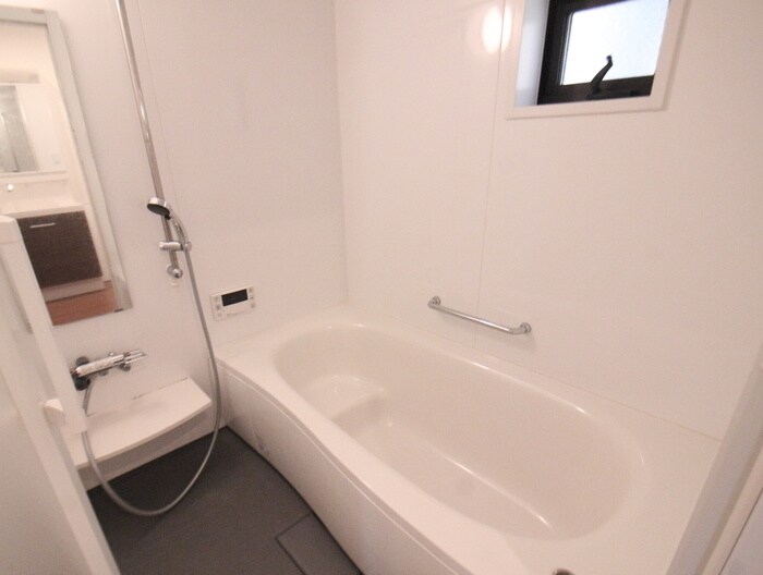 物件内観写真13　(バス／シャワールーム等)