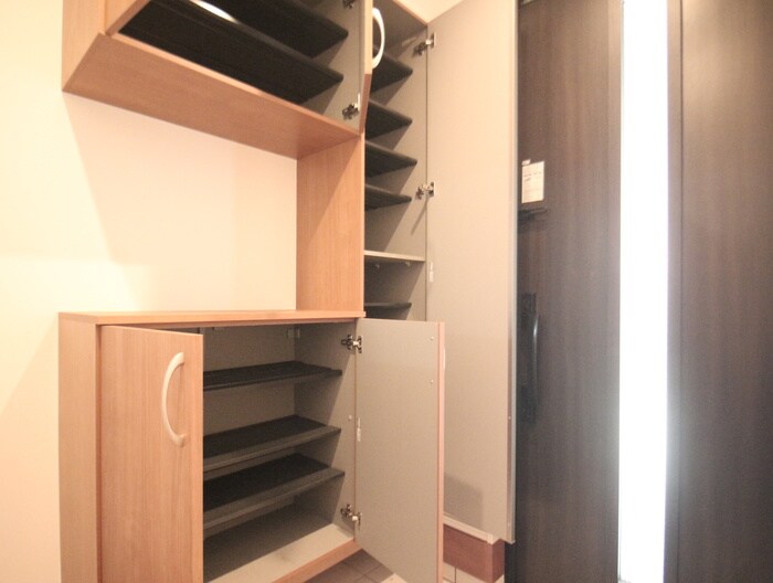 物件内観写真17　(靴箱)