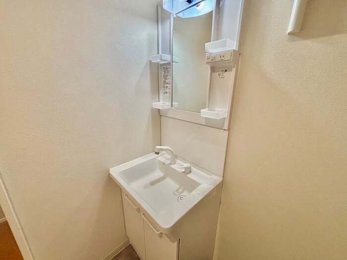 物件内観写真15　(洗面)