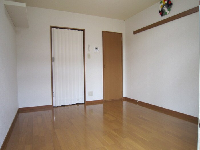 物件内観写真5　(居室)