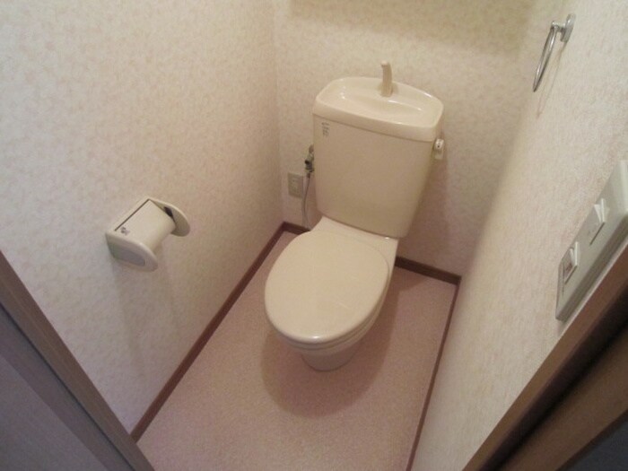 物件内観写真10　(トイレ)