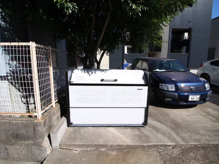 物件外観写真6　(建物設備)