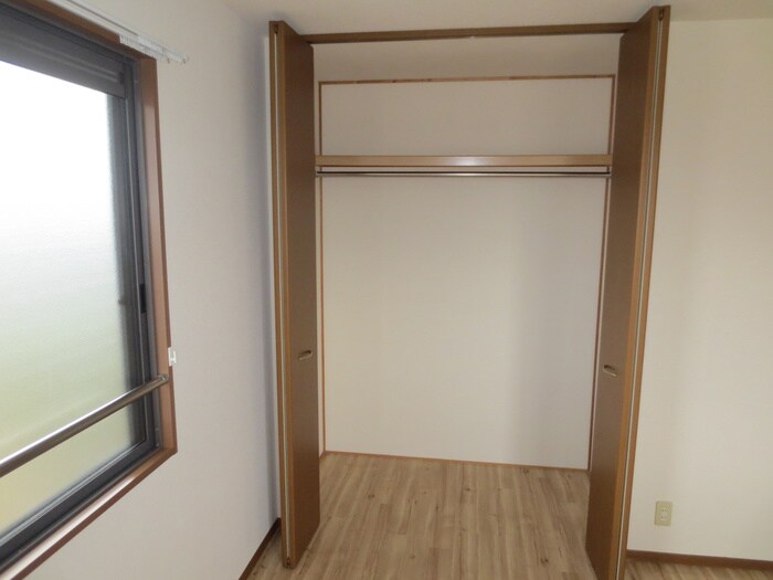 物件内観写真8　(収納)