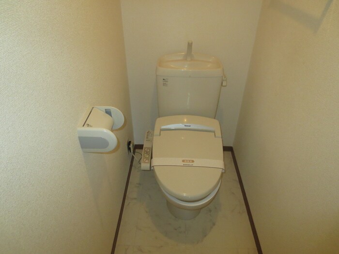 物件内観写真15　(トイレ)