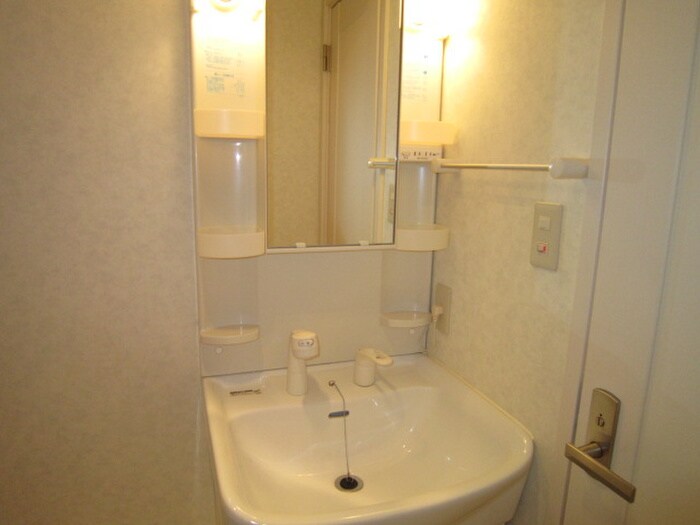 物件内観写真10　(洗面)