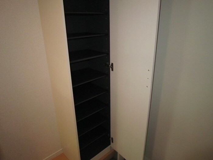 物件内観写真14　(靴箱)