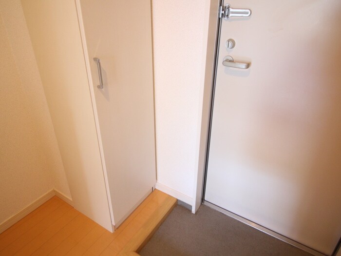 物件内観写真21　(玄関)