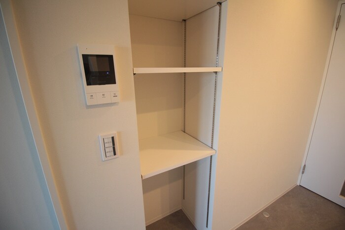 物件内観写真15　(収納)