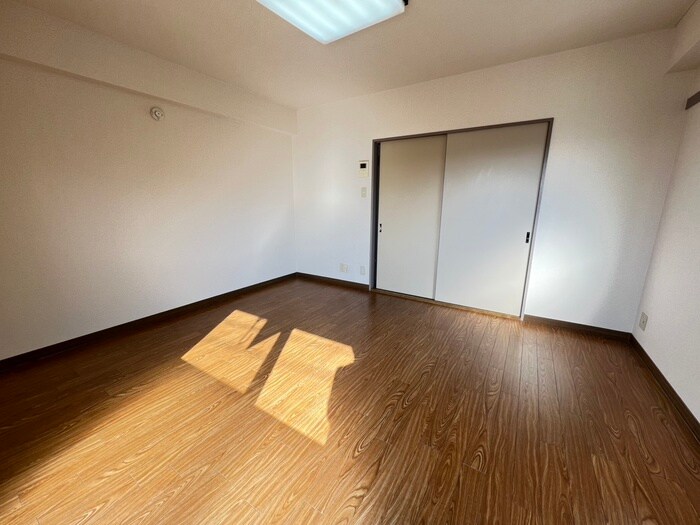 物件内観写真22　(居室)