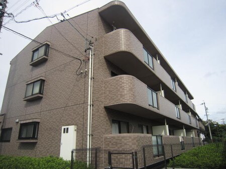 第一ヤマサマンション外観写真