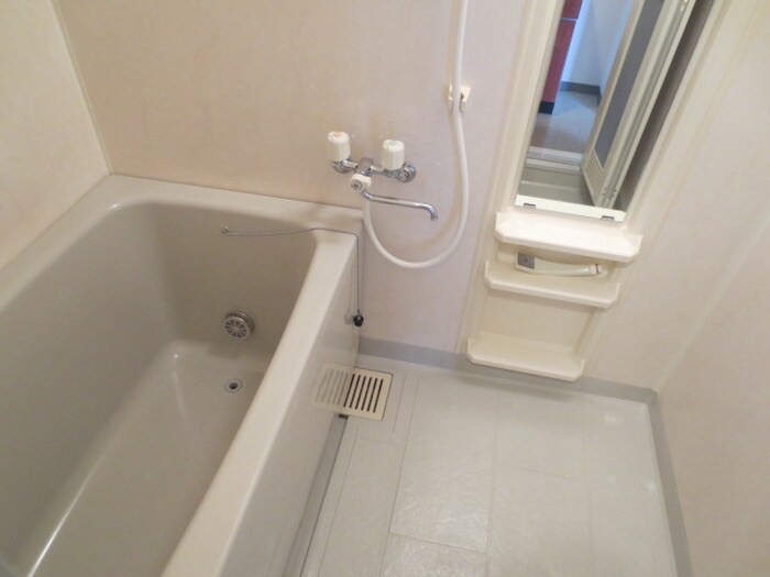 物件内観写真13　(バス／シャワールーム等)