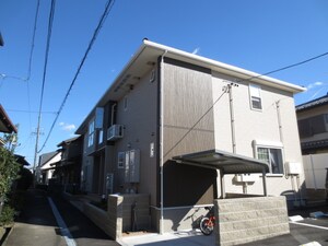 ドゥーハウスⅩ外観写真