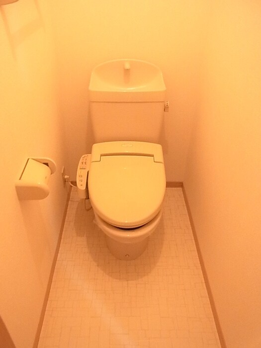 物件内観写真7　(トイレ)