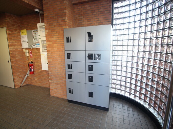 物件外観写真6　(建物設備)