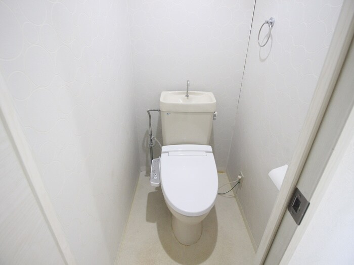 物件内観写真13　(トイレ)