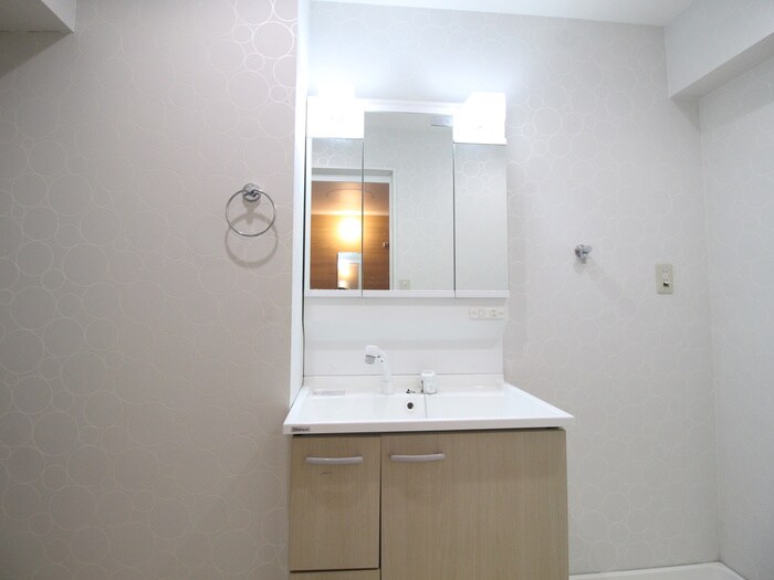 物件内観写真14　(洗面)