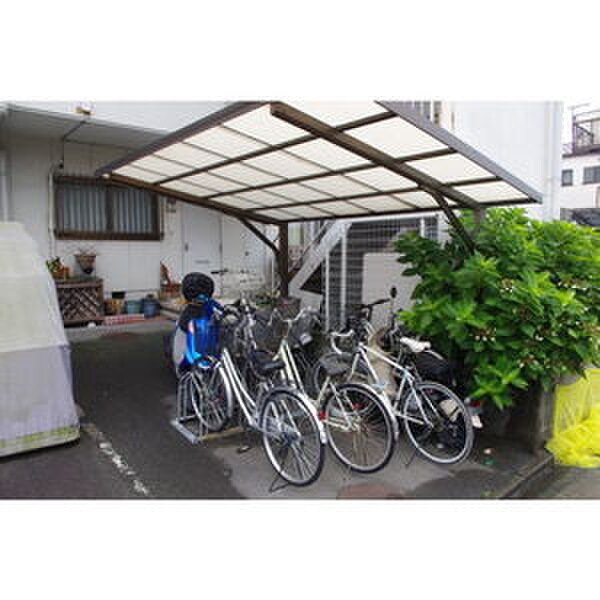 物件外観写真3　(駐輪場)
