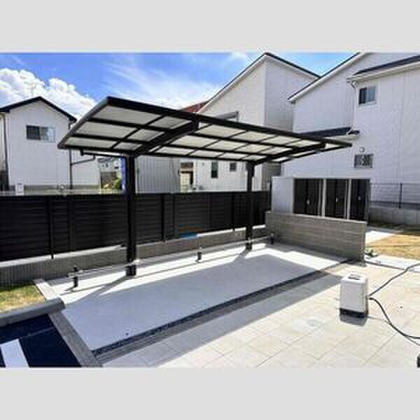 物件外観写真2　(駐輪場)