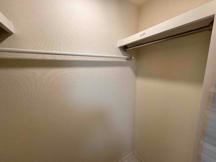 物件内観写真13　(収納)