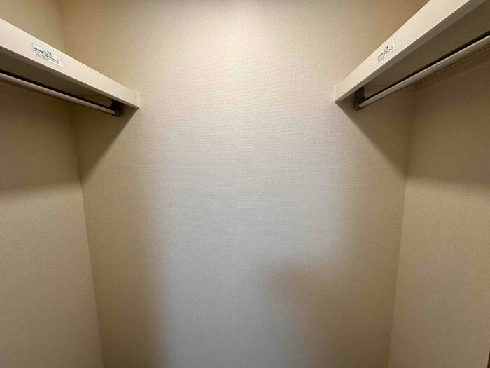 物件内観写真13　(収納)