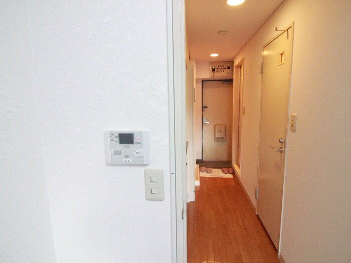 物件内観写真19　(廊下)