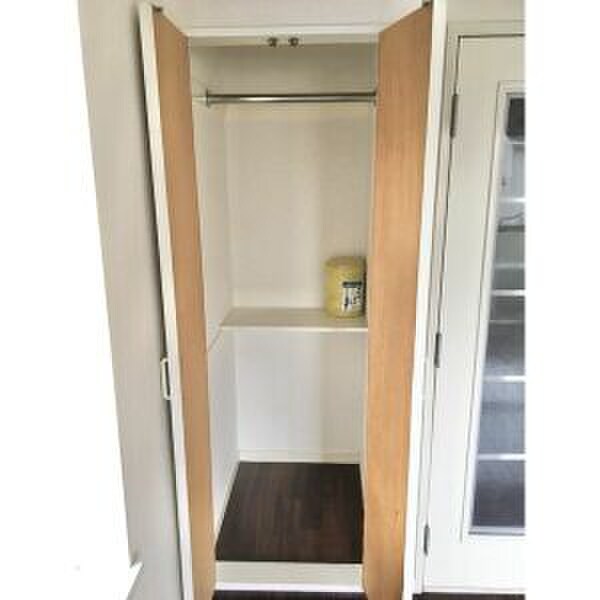 物件内観写真10　(収納)