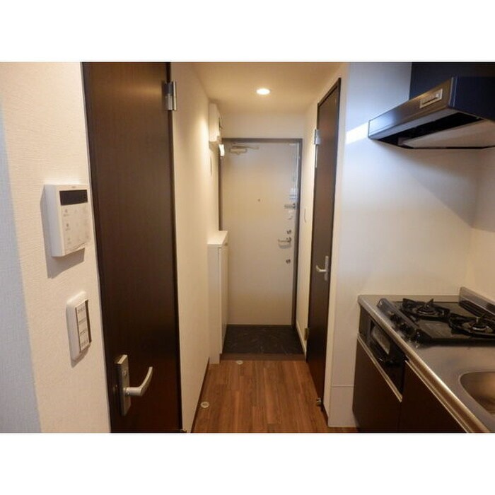 物件内観写真9　(廊下)