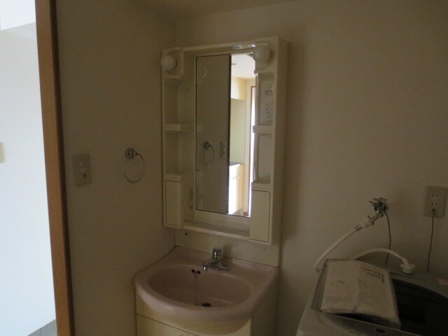 物件内観写真11　(洗面)