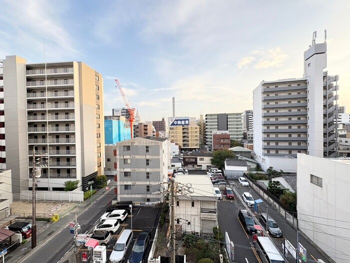 物件内観写真19　(室内からの展望)