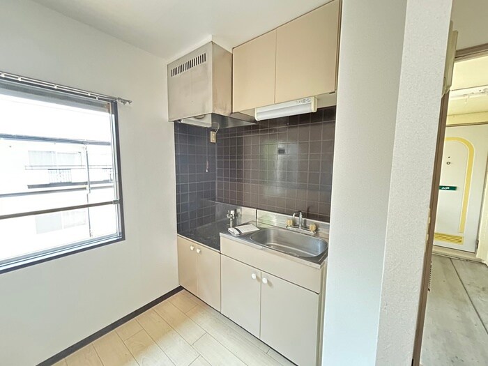 物件内観写真9　(キッチン)