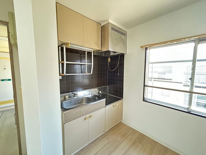 物件内観写真9　(キッチン)