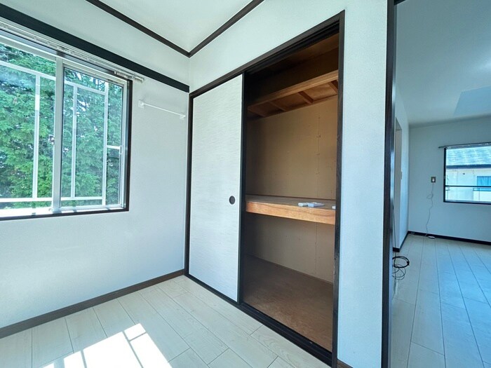 物件内観写真13　(収納)