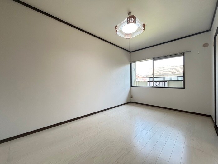 物件内観写真19　(居室)