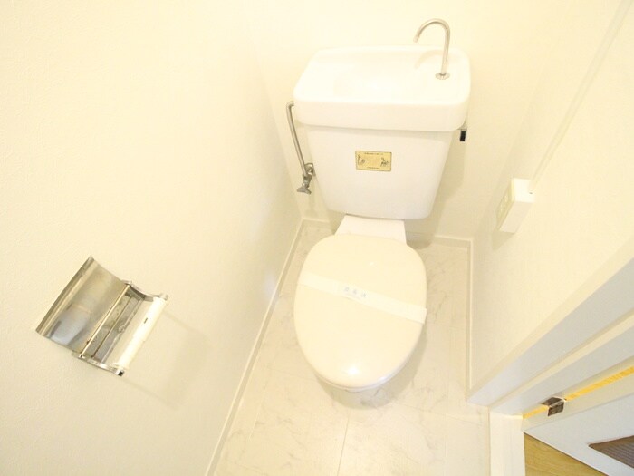 物件内観写真12　(トイレ)